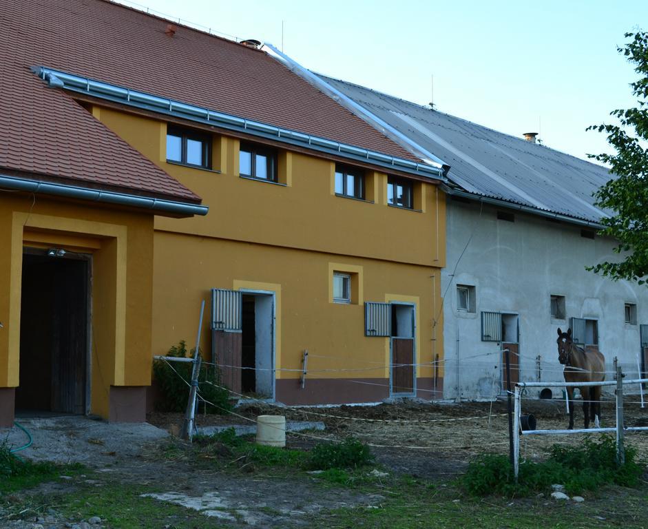 Mělník Penzion Eqilon酒店 外观 照片